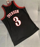 Regata NBA Philadelphia 76ers Retrô 1997 - 1998 Nike Authentic Iverson 3 - Preta