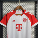 Kit Infantil Bayern Home 23/24 - Branco/Vermelho