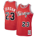 Regata NBA Chicago Bulls Retrô 1984 - 1985 Mitchell & Ness Authentic Jordan 23 - Vermelha